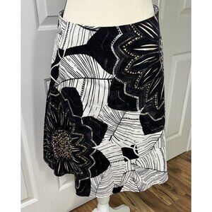 WHITE HOUSE BLACK MARKET Women's Black Floral Skirt Size 4 Waist 30” Excellent